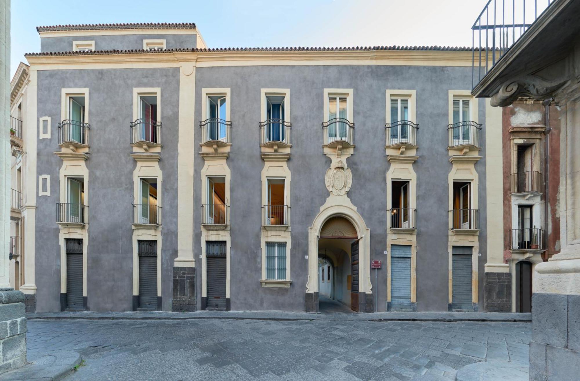 شقة Palazzo Scammacca كاتانيا المظهر الخارجي الصورة